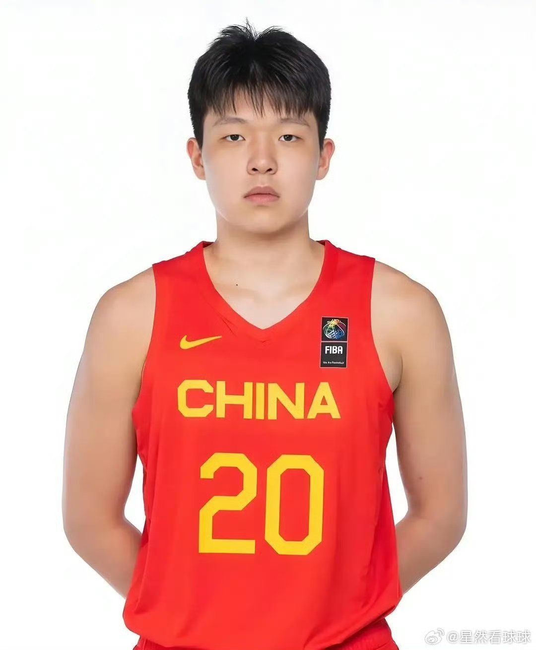 包含去年新秀二阵中锋今日面对杨瀚森11投仅1中的词条