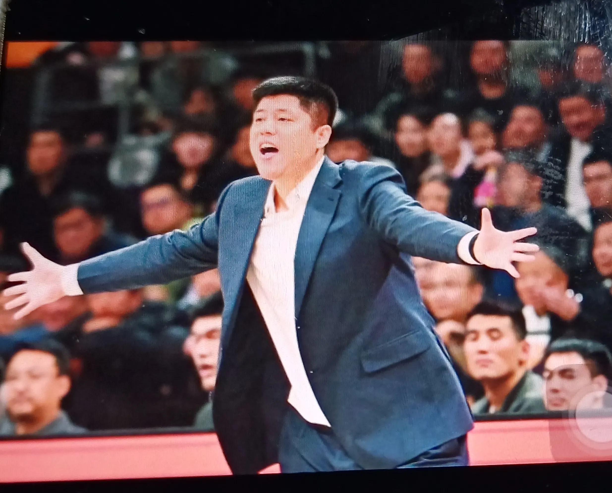 开云体育入口-控卫发威，山西队赢下关键胜利预示挑战重压